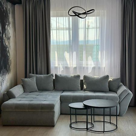 Koa - Urban Penthouse Appartamento Braşov Esterno foto