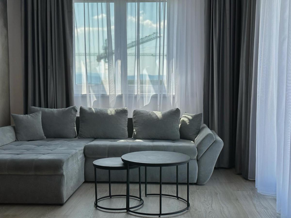 Koa - Urban Penthouse Appartamento Braşov Esterno foto
