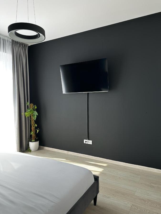 Koa - Urban Penthouse Appartamento Braşov Esterno foto